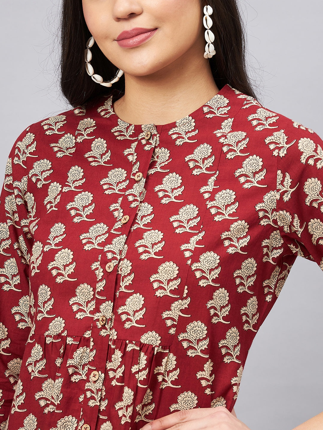 Woman Maroon Floral Print Front Opening Tunic