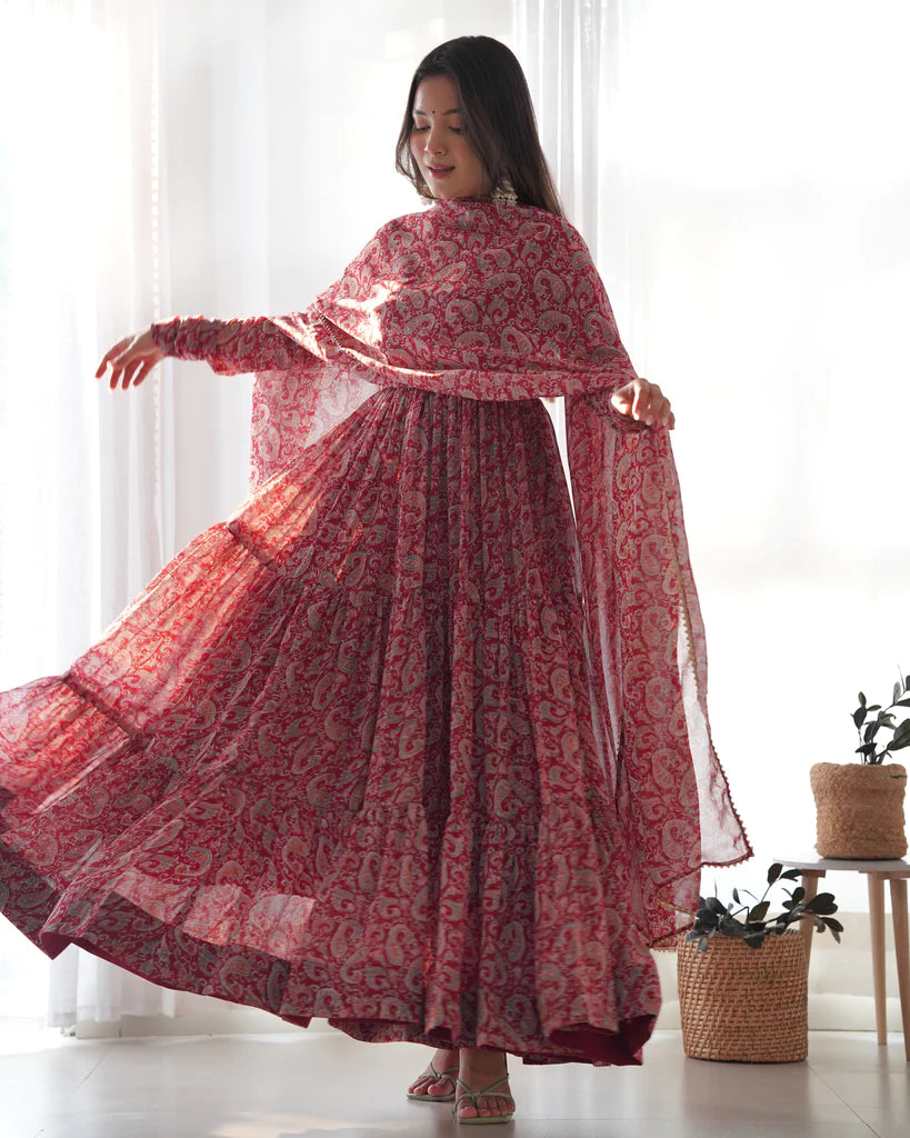 Venetian Red Dazzling Fox Georgette Kalamkari Anarkali Set for Festivities & Weddings