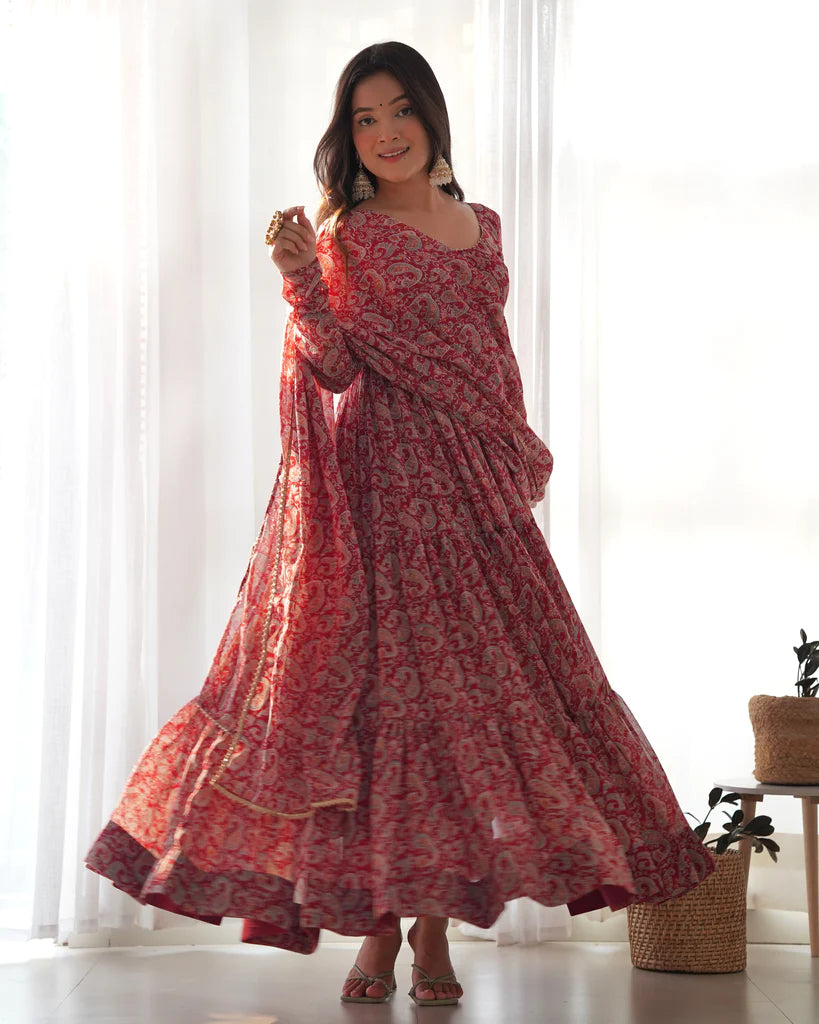 Venetian Red Dazzling Fox Georgette Kalamkari Anarkali Set for Festivities & Weddings